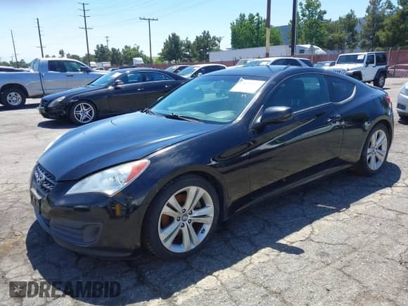 2012 Hyundai Genesis Coupe Premium with VIN KMHHT6KD2CU074431, listed as a IAAI auction lot 43035548 with 202,526 mi miles and . Bid and sale history available at DreamBid. Image 2.