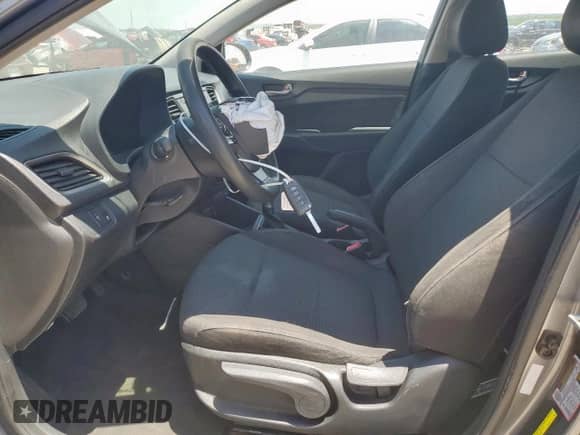 2019 Hyundai Accent SE z VIN 3KPC24A39KE039476, wystawiony jako Copart lot #65615645 z przebiegiem 164 550 mil mil oraz Szkoda całkowita • Salvage title. Historia ofert i sprzedaży dostępna na DreamBid. Obrazek 7.