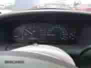 2000 Dodge Grand Caravan with VIN 1B4GP54G0YB702783, listed as a IAAI auction lot 42447313 with 285,002 mi miles and . Bid and sale history available at DreamBid. Image 7.