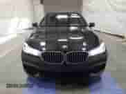 2019 BMW 7 Series 740i xDrive with VIN WBA7E4C50KGV28739, listed as a Copart auction lot 69882784 with 24,695 mi miles and Clean title. Bid and sale history available at DreamBid. Image 5.