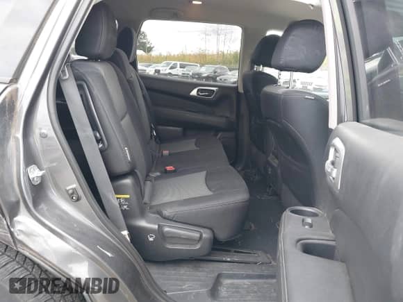 2018 Nissan Pathfinder S with VIN 5N1DR2MN1JC674002, listed as a IAAI auction lot 43531962 with 72,596 mi miles and . Bid and sale history available at DreamBid. Image 8.