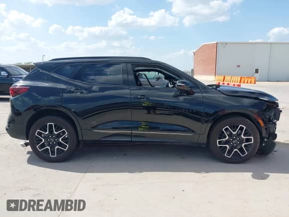 2025 Chevrolet Blazer RS with VIN 3GNKBERS7SS103231, listed as a IAAI auction lot 42860289 with 5,063 mi miles and . Bid and sale history available at DreamBid. Image 14.