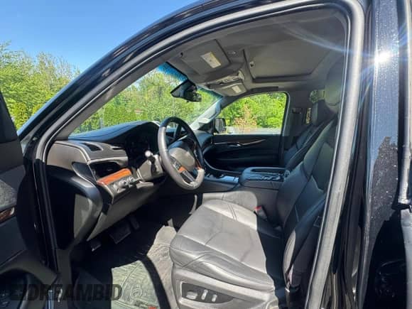 2017 Cadillac Escalade ESV Luxury с VIN 1GYS4HKJ8HR274470, выставлен на аукционе Copart как лот 58011535 с пробегом 211 524 миль миль и Чистый • Clean title. История ставок и продаж доступна на DreamBid. Изображение 7.