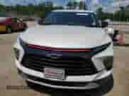 2024 Chevrolet Blazer LT z VIN 3GNKBDR4XRS180410, wystawiony jako Copart lot #70870525 z przebiegiem 8 526 mil mil oraz Szkoda całkowita • Salvage title. Historia ofert i sprzedaży dostępna na DreamBid. Obrazek 5.