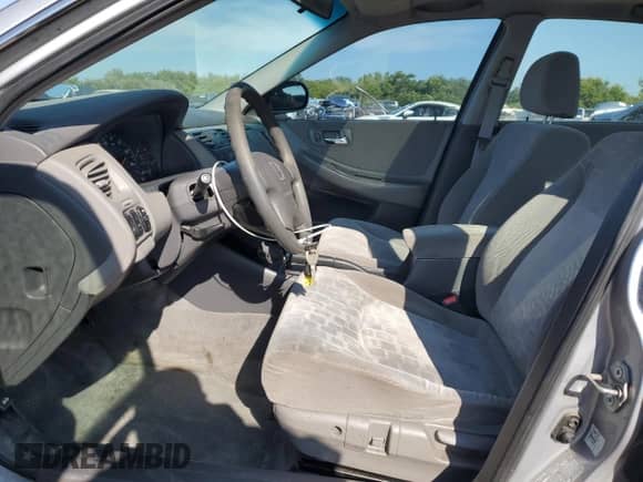 2002 Honda Accord EX with VIN 1HGCG56692A038763, listed as a Copart auction lot 71771595 with 158,801 mi miles and Salvage title. Bid and sale history available at DreamBid. Image 7.