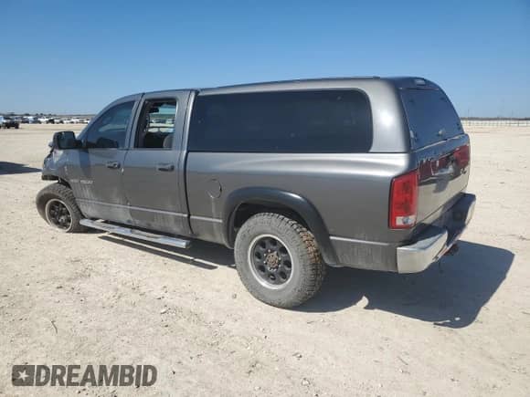2004 Dodge 2500 SLT with VIN 3D7KA28C24G189077, listed as a Copart auction lot 46672325 with 329,256 mi miles and Salvage title. Bid and sale history available at DreamBid. Image 2.