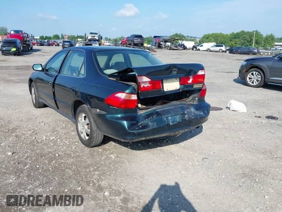 2000 Honda Accord SE с VIN JHMCG6697YC014133, выставлен на аукционе IAAI как лот 42682048 с пробегом 102 485 миль миль и . История ставок и продаж доступна на DreamBid. Изображение 3.
