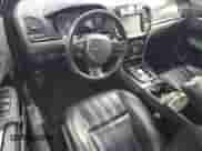 2018 Chrysler 300 S с VIN 2C3CCAGG0JH141620, выставлен на аукционе Copart как лот 70351505 с пробегом 142 917 миль миль и Списание • Salvage title. История ставок и продаж доступна на DreamBid. Изображение 8.