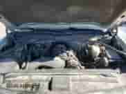 2015 Chevrolet Silverado 2500HD LTZ z VIN 1GC1CWEG9FF140493, wystawiony jako Copart lot #57901495 z przebiegiem 166 225 mil mil oraz Czysty tytuł • Clean title. Historia ofert i sprzedaży dostępna na DreamBid. Obrazek 11.