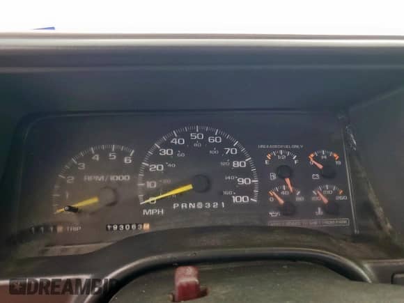 1998 Chevrolet Silverado 2500 с VIN 1GCGK24R5WZ179671, выставлен на аукционе Copart как лот 58619255 с пробегом 193 063 миль миль и Списание • Salvage title. История ставок и продаж доступна на DreamBid. Изображение 9.