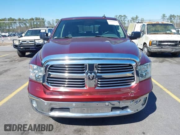 2017 Ram 1500 Lone Star z VIN 3C6RR6LT9HG584399, wystawiony jako IAAI lot #41683638 z przebiegiem 142 317 mil mil oraz . Historia ofert i sprzedaży dostępna na DreamBid. Obrazek 12.
