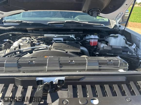 2024 Chevrolet Silverado 3500HD LT with VIN 1GC4YTEY4RF240866, listed as a Copart auction lot 80720054 with 6,929 mi miles and Salvage title. Bid and sale history available at DreamBid. Image 7.