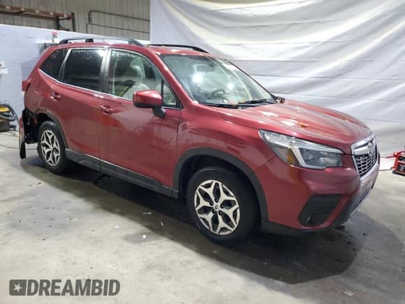 2021 Subaru Forester Premium with VIN JF2SKAJC0MH458454, listed as a Copart auction lot 86825905 with 64,212 mi miles and Salvage title. Bid and sale history available at DreamBid. Image 4.
