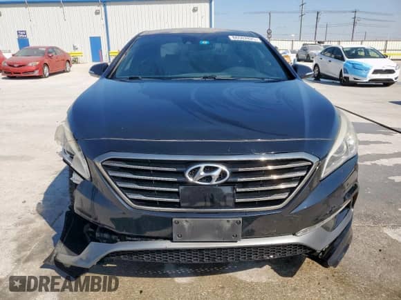 2015 Hyundai Sonata Sport z VIN 5NPE34AB4FH177568, wystawiony jako Copart lot #86502825 z przebiegiem 182 104 mil mil oraz Szkoda całkowita • Salvage title. Historia ofert i sprzedaży dostępna na DreamBid. Obrazek 5.