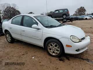 2000 Dodge Neon Highline z VIN 1B3ES46C7YD616003, wystawiony jako Copart lot #81308104 z przebiegiem 242 740 mil mil oraz Szkoda całkowita • Salvage title. Historia ofert i sprzedaży dostępna na DreamBid. Obrazek 4.