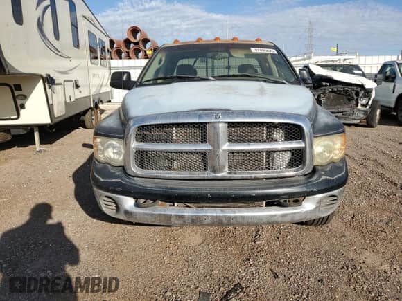 2004 Dodge 3500 ST with VIN 3D7MA48C24G200857, listed as a Copart auction lot 82495625 with 300,675 mi miles and Salvage title. Bid and sale history available at DreamBid. Image 5.