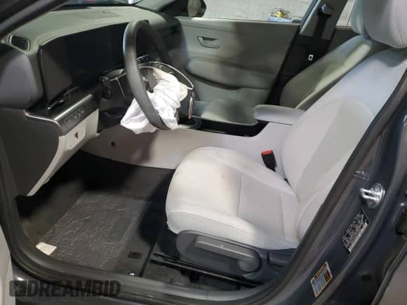 2024 Hyundai Kona SE с VIN KM8HA3AB2RU036288, выставлен на аукционе Copart как лот 64203545 с пробегом 15 745 миль миль и Списание • Salvage title. История ставок и продаж доступна на DreamBid. Изображение 7.