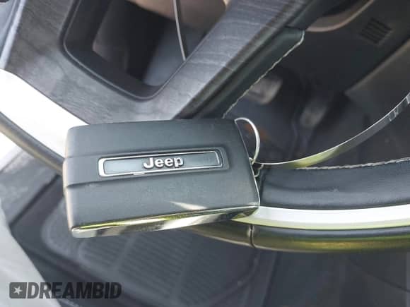 2021 Jeep Grand Cherokee Limited with VIN 1C4RJKBG8M8140265, listed as a IAAI auction lot 42462784 with 23,274 mi miles and . Bid and sale history available at DreamBid. Image 11.