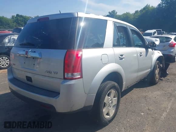 2006 Saturn VUE with VIN 5GZCZ63476S897043, listed as a IAAI auction lot 42942460 with Not provided miles and . Bid and sale history available at DreamBid. Image 4.