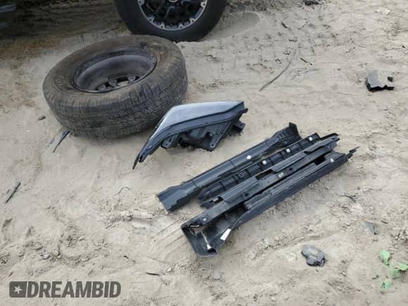 2023 Toyota Tundra SR5 with VIN 5TFLA5DA4PX065963, listed as a Copart auction lot 48775395 with 28,681 mi miles and Salvage title. Bid and sale history available at DreamBid. Image 14.