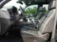 2021 Chevrolet Suburban LT с VIN 1GNSKCKT8MR473598, выставлен на аукционе Copart как лот 69223745 с пробегом 242 950 миль миль и Чистый • Clean title. История ставок и продаж доступна на DreamBid. Изображение 7.