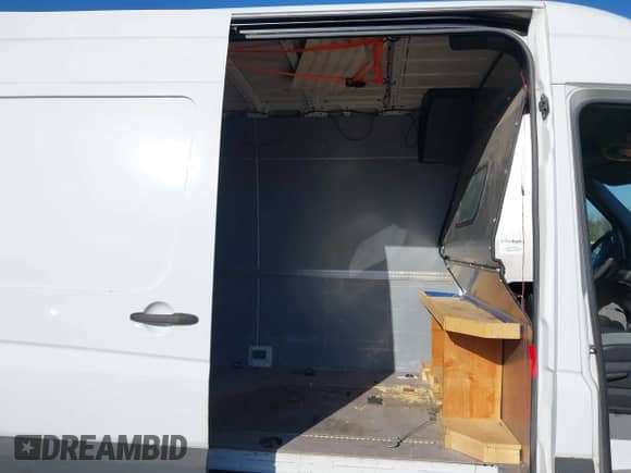 2008 Dodge Sprinter with VIN WD0PE845X85313101, listed as a IAAI auction lot 41646021 with 253,055 mi miles and . Bid and sale history available at DreamBid. Image 8.