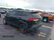 2022 Toyota Corolla Cross L with VIN 7MUAAAAG7NV001692, listed as a IAAI auction lot 43191085 with 117,121 mi miles and . Bid and sale history available at DreamBid. Image 3.