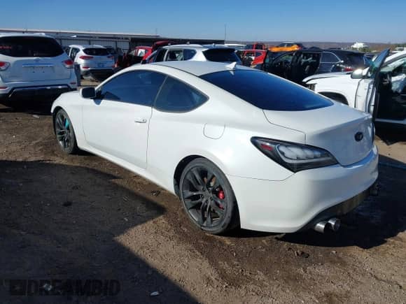2013 Hyundai Genesis Coupe Grand Touring с VIN KMHHU6KJ5DU097433, выставлен на аукционе IAAI как лот 41266271 с пробегом 116 871 миль миль и . История ставок и продаж доступна на DreamBid. Изображение 3.