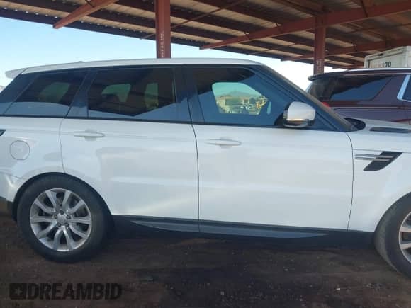 2016 Land Rover Range Rover Sport SE с VIN SALWG2VF4GA570370, выставлен на аукционе IAAI как лот 42829458 с пробегом 118 352 миль миль и . История ставок и продаж доступна на DreamBid. Изображение 13.