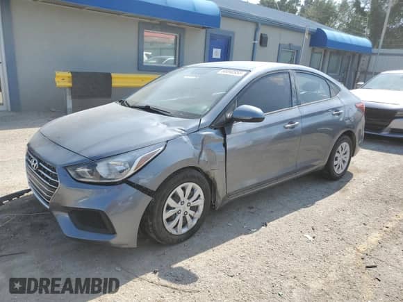 2020 Hyundai Accent SE with VIN 3KPC24A60LE114917, listed as a Copart auction lot 68040955 with 126,000 mi miles and Salvage title. Bid and sale history available at DreamBid. Image 1.