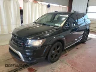 2018 Dodge Journey Crossroad with VIN 3C4PDDGG5JT449921, listed as a Copart auction lot 71426155 with 207,977 mi miles and Salvage title. Bid and sale history available at DreamBid. Image 1.