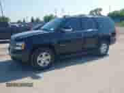 2012 Chevrolet Tahoe LT с VIN 1GNSKBE02CR178622, выставлен на аукционе IAAI как лот 42451991 с пробегом 154 084 миль миль и . История ставок и продаж доступна на DreamBid. Изображение 17.