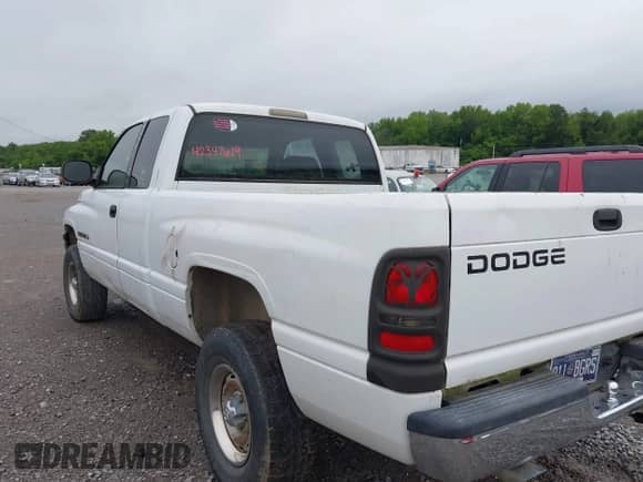 1999 Dodge 1500 with VIN 1B7HF13Y3XJ616238, listed as a IAAI auction lot 42347619 with 188,336 mi miles and . Bid and sale history available at DreamBid. Image 3.