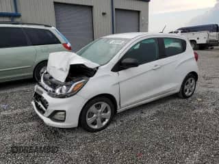 2020 Chevrolet Spark LS с VIN KL8CB6SAXLC460424, выставлен на аукционе Copart как лот 69800585 с пробегом Не указан миль и Списание • Salvage title. История ставок и продаж доступна на DreamBid. Изображение 1.