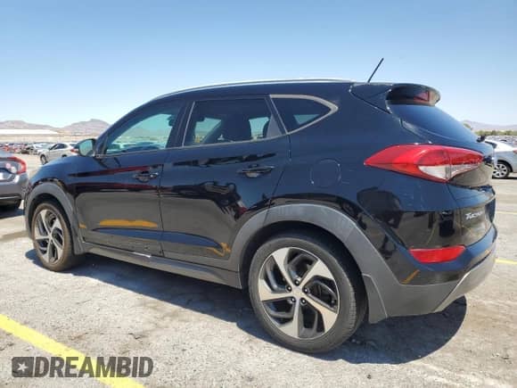 2016 Hyundai Tucson Sport z VIN KM8J33A26GU117867, wystawiony jako Copart lot #84020585 z przebiegiem 92 918 mil mil oraz Szkoda całkowita • Salvage title. Historia ofert i sprzedaży dostępna na DreamBid. Obrazek 2.