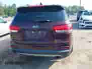 2017 Kia Sorento EX z VIN 5XYPHDA53HG336658, wystawiony jako IAAI lot #42692258 z przebiegiem 129 657 mil mil oraz . Historia ofert i sprzedaży dostępna na DreamBid. Obrazek 16.