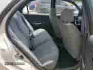 1997 Hyundai Elantra z VIN KMHJF24M9VU540731, wystawiony jako Copart lot #63684645 z przebiegiem Nie podano mil oraz Szkoda całkowita • Salvage title. Historia ofert i sprzedaży dostępna na DreamBid. Obrazek 10.