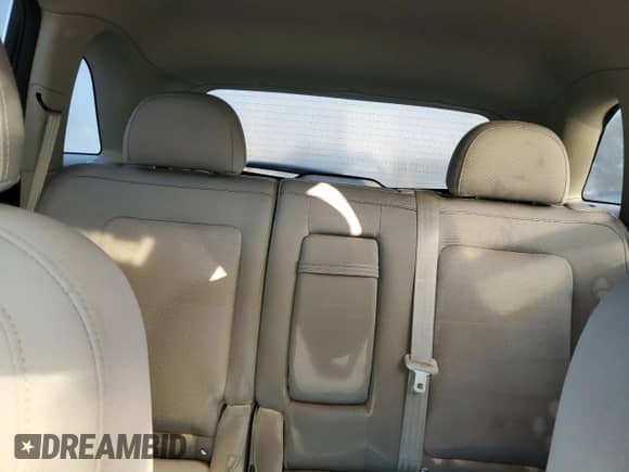 2008 Saturn VUE XE z VIN 3GSDL43N38S646892, wystawiony jako Copart lot #69245184 z przebiegiem Nie podano mil oraz Szkoda całkowita • Salvage title. Historia ofert i sprzedaży dostępna na DreamBid. Obrazek 10.