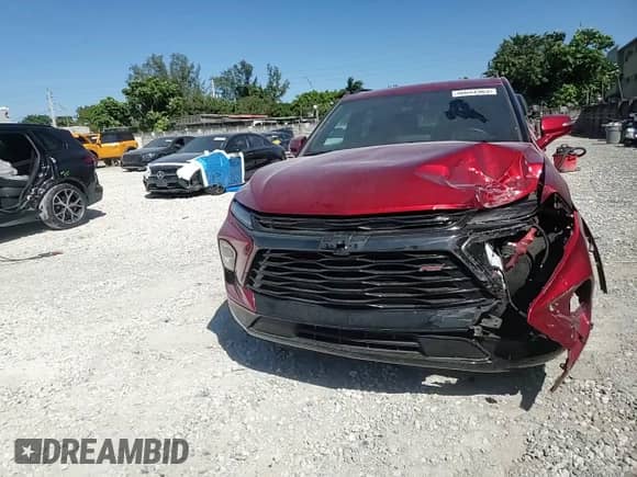 2023 Chevrolet Blazer RS z VIN 3GNKBERS9PS189360, wystawiony jako Copart lot #46644965 z przebiegiem 35 430 mil mil oraz Nie do naprawy • Non repairable. Historia ofert i sprzedaży dostępna na DreamBid. Obrazek 12.