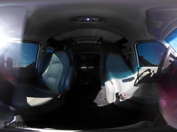 2008 Ford Econoline Cargo Commercial with VIN 1FTNS24L98DB41492, listed as a IAAI auction lot 42358047 with 246,023 mi miles and . Bid and sale history available at DreamBid. Image 20.