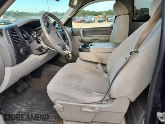 2007 GMC Sierra 1500 SLE1 с VIN 1GTEC14J47Z649019, выставлен на аукционе Copart как лот 70356335 с пробегом 151 220 миль миль и Списание • Salvage title. История ставок и продаж доступна на DreamBid. Изображение 7.