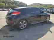 2013 Hyundai Veloster Turbo с VIN KMHTC6AE0DU148225, выставлен на аукционе Copart как лот 80101495 с пробегом 140 047 миль миль и Чистый • Clean title. История ставок и продаж доступна на DreamBid. Изображение 3.