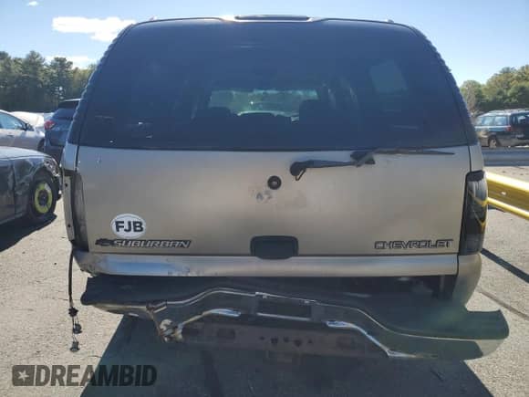 2003 Chevrolet Suburban Z71 с VIN 3GNFK16Z43G270825, выставлен на аукционе Copart как лот 87021375 с пробегом Не указан миль и На запчасти • Non repairable. История ставок и продаж доступна на DreamBid. Изображение 6.
