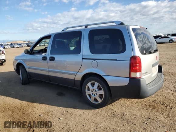 2006 Saturn Relay 2 FWD with VIN 5GZDV03L56D115976, listed as a Copart auction lot 61964154 with 131,587 mi miles and Clean title. Bid and sale history available at DreamBid. Image 2.