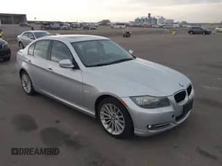 2010 BMW 3 Series 335i xDrive с VIN WBAPL3C57AA408986, выставлен на аукционе IAAI как лот 42064873 с пробегом 111 699 миль миль и . История ставок и продаж доступна на DreamBid. Изображение 1.