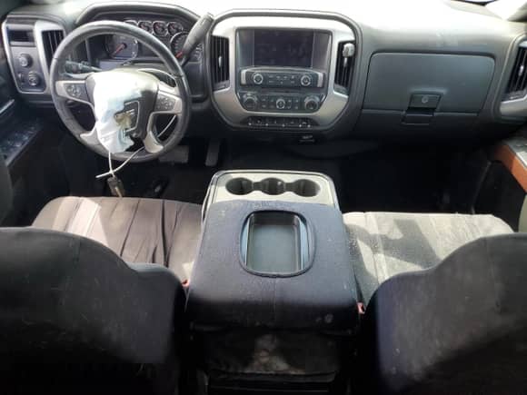 2014 GMC Sierra 1500 SLE z VIN 3GTU2UEC3EG446426, wystawiony jako Copart lot #69783535 z przebiegiem Nie podano mil oraz Szkoda całkowita • Salvage title. Historia ofert i sprzedaży dostępna na DreamBid. Obrazek 8.