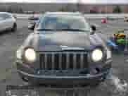 2010 Jeep Compass Latitude с VIN 1J4NF1FB0AD675869, выставлен на аукционе Copart как лот 83742284 с пробегом 167 564 миль миль и Списание • Salvage title. История ставок и продаж доступна на DreamBid. Изображение 5.