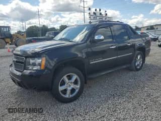 2011 Chevrolet Avalanche LTZ с VIN 3GNTKGE3XBG135334, выставлен на аукционе Copart как лот 70121585 с пробегом 103 522 миль миль и Списание • Salvage title. История ставок и продаж доступна на DreamBid. Изображение 1.