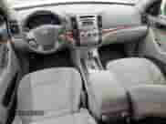 2012 Hyundai Veracruz GLS z VIN KM8NU4CC5CU181841, wystawiony jako Copart lot #73228894 z przebiegiem 84 101 mil mil oraz Szkoda całkowita • Salvage title. Historia ofert i sprzedaży dostępna na DreamBid. Obrazek 8.