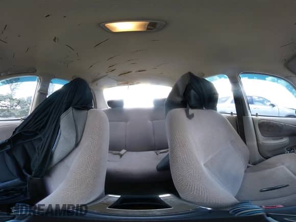 2000 Chevrolet Prizm с VIN 1Y1SK5283YZ437190, выставлен на аукционе IAAI как лот 42756520 с пробегом 106 641 миль миль и . История ставок и продаж доступна на DreamBid. Изображение 18.